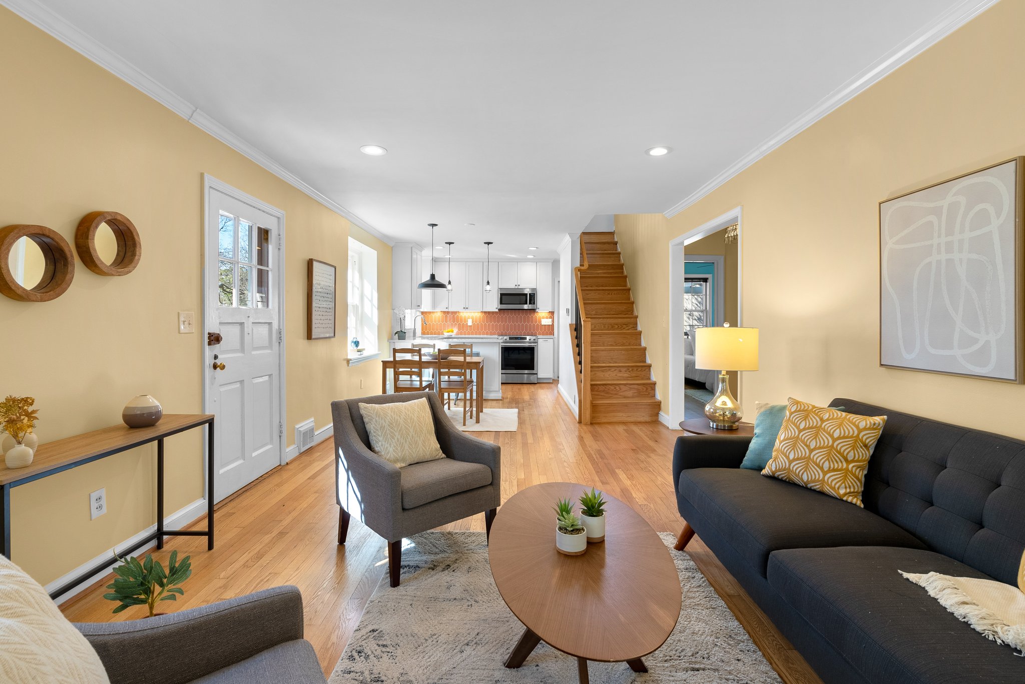 08. 10207 Cherry Tree Ln.jpg