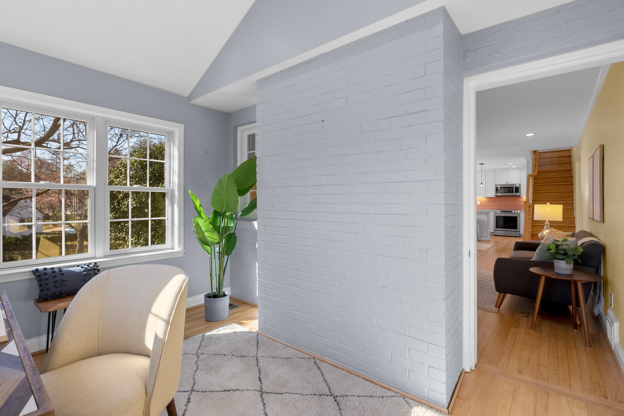 19. 10207 Cherry Tree Ln.jpg