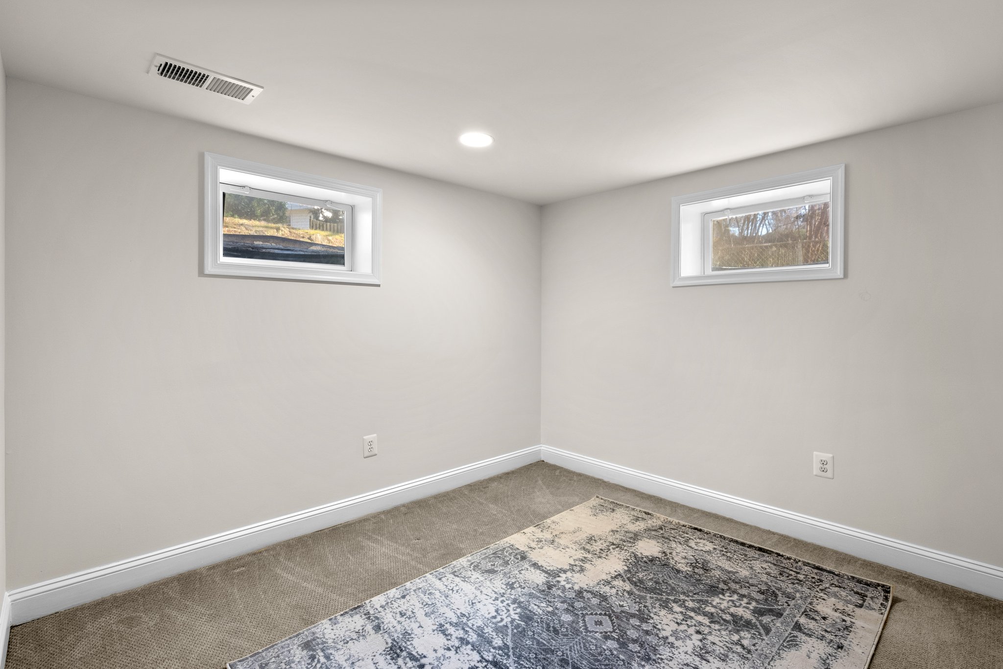 41. 10207 Cherry Tree Ln.jpg