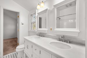 32. 10207 Cherry Tree Ln.jpg