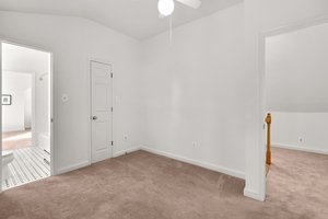 30. 10207 Cherry Tree Ln.jpg