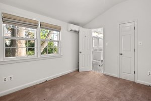 29. 10207 Cherry Tree Ln.jpg