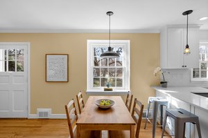 12. 10207 Cherry Tree Ln.jpg