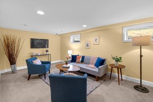 38. 10207 Cherry Tree Ln.jpg