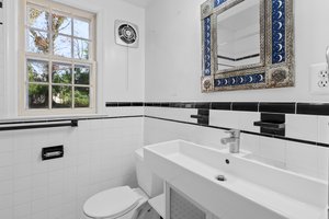 23. 10207 Cherry Tree Ln.jpg