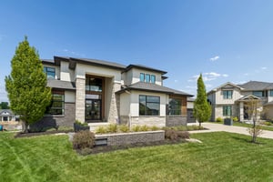  10208 S 183rd Avenue Cir_002.jpg