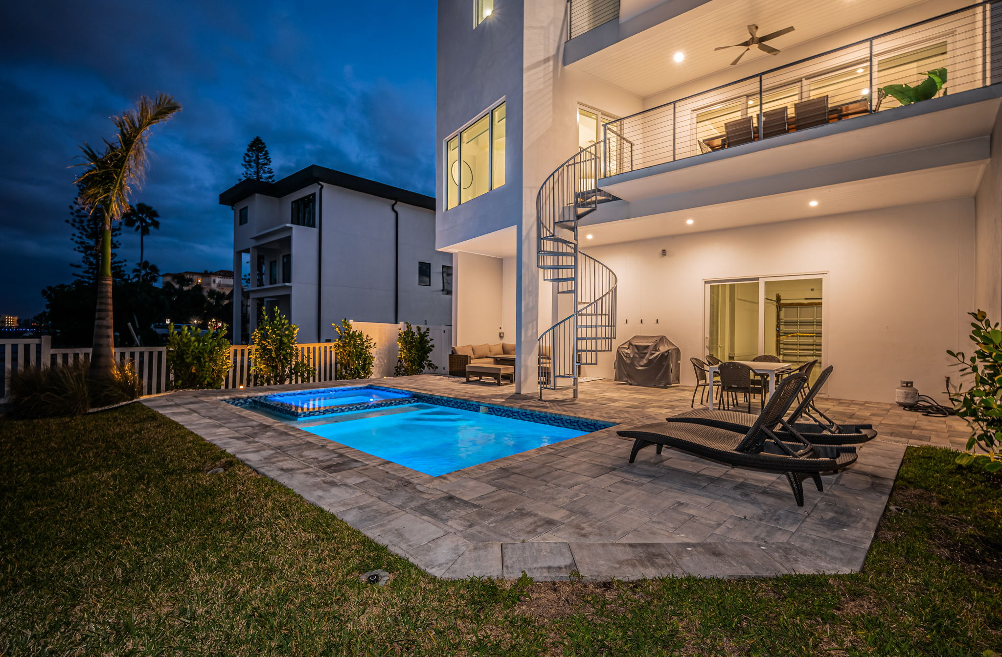 Pool32