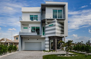 Front Exterior34-2