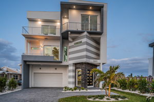 Front Exterior22