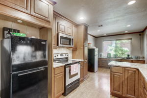 Island View Dr-014
