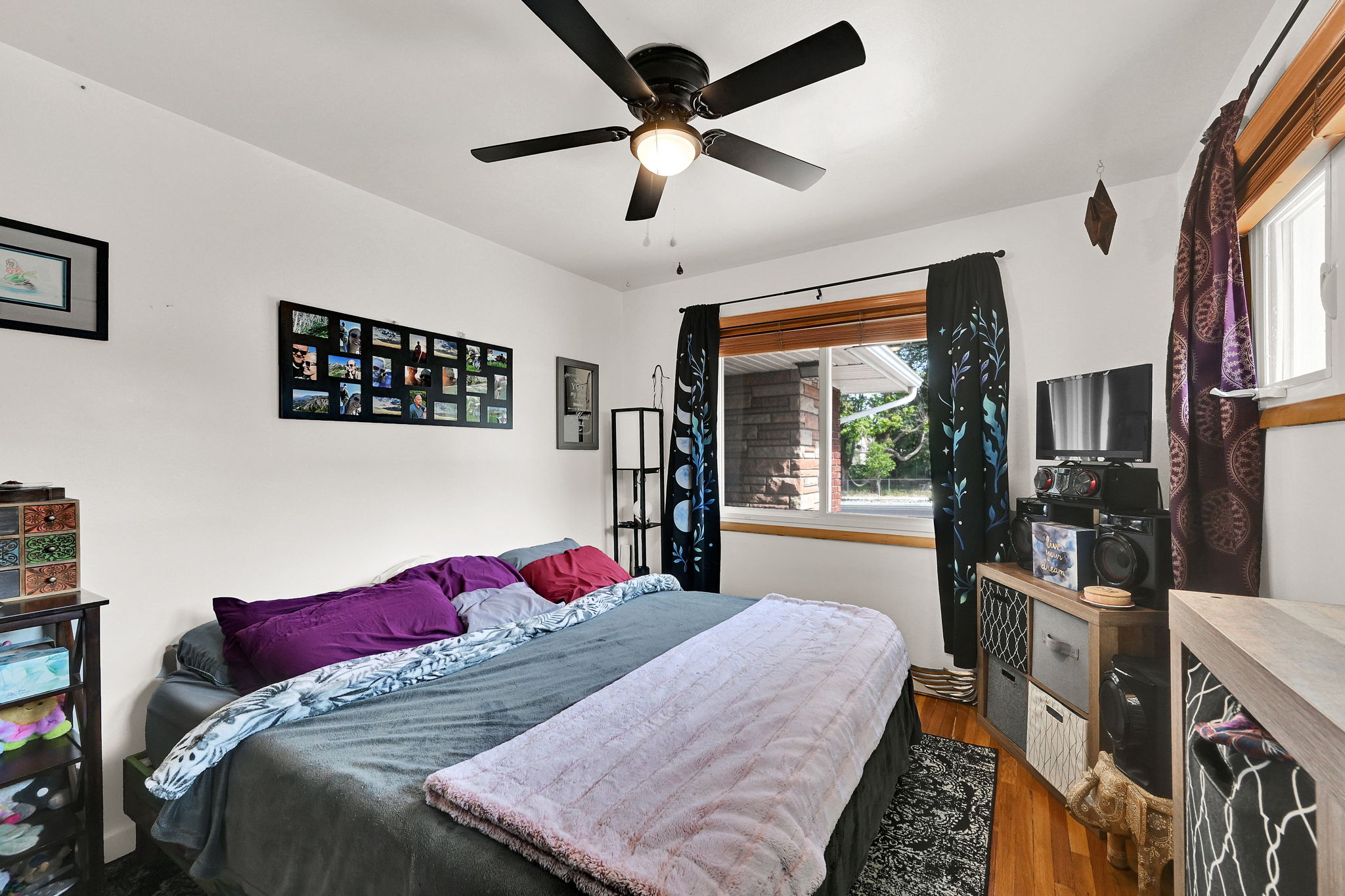  Photo 7