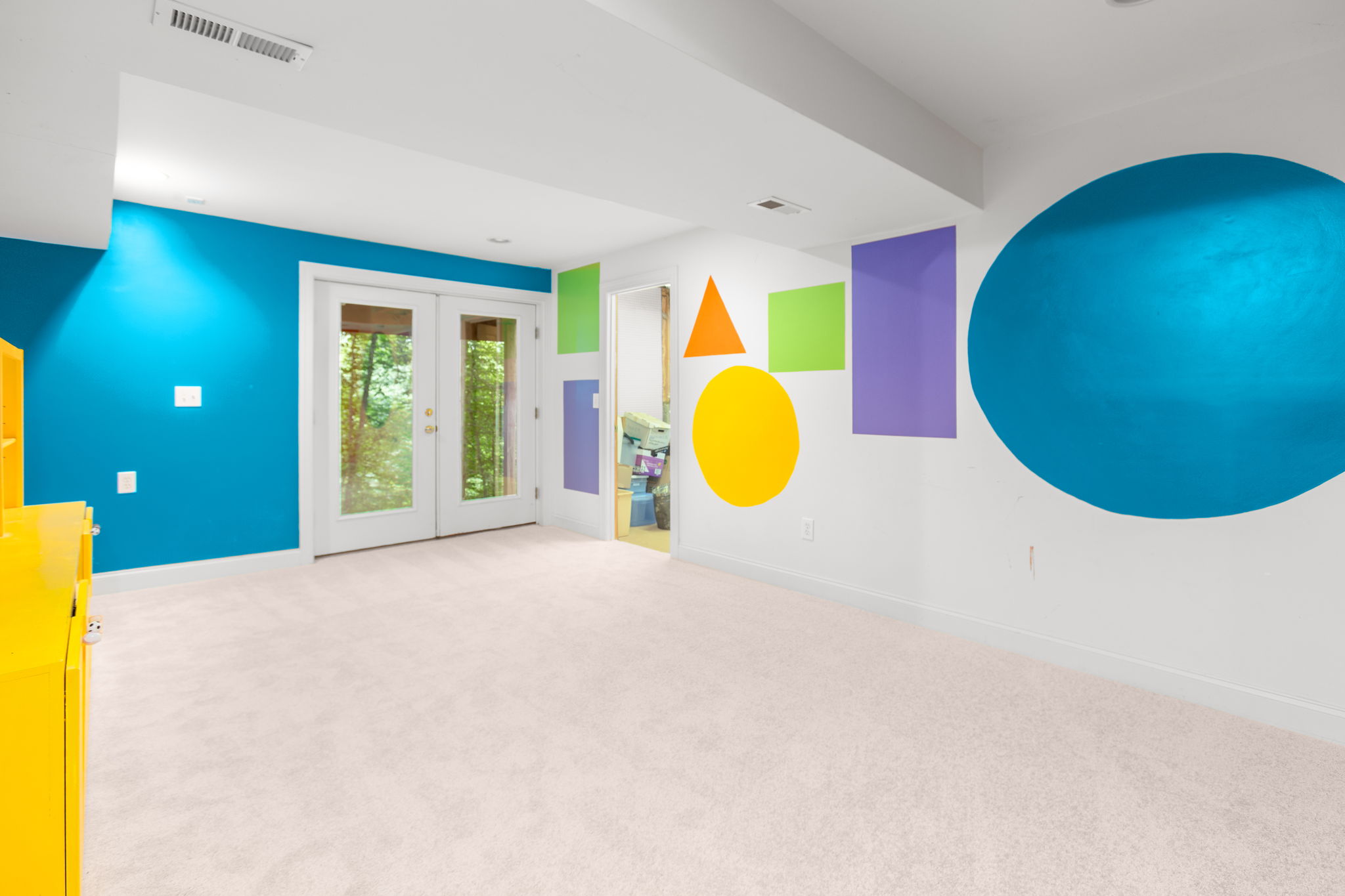 play room/Hobby Room