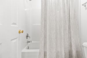 hall full bath