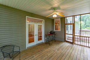 screened in porch off Great Room