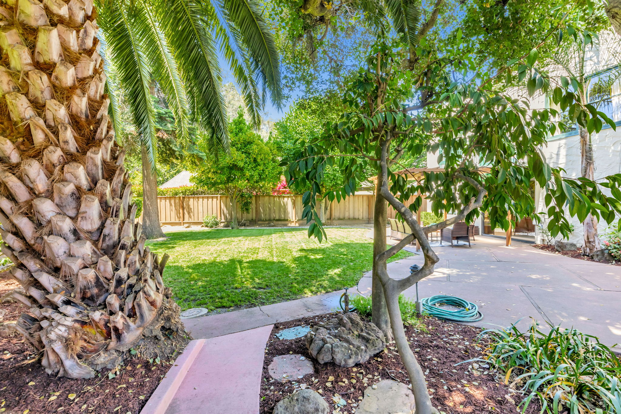 057_ 1021 Lee Ave 