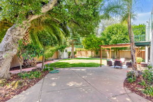 053_ 1021 Lee Ave 