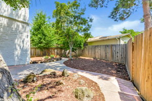 058_ 1021 Lee Ave 