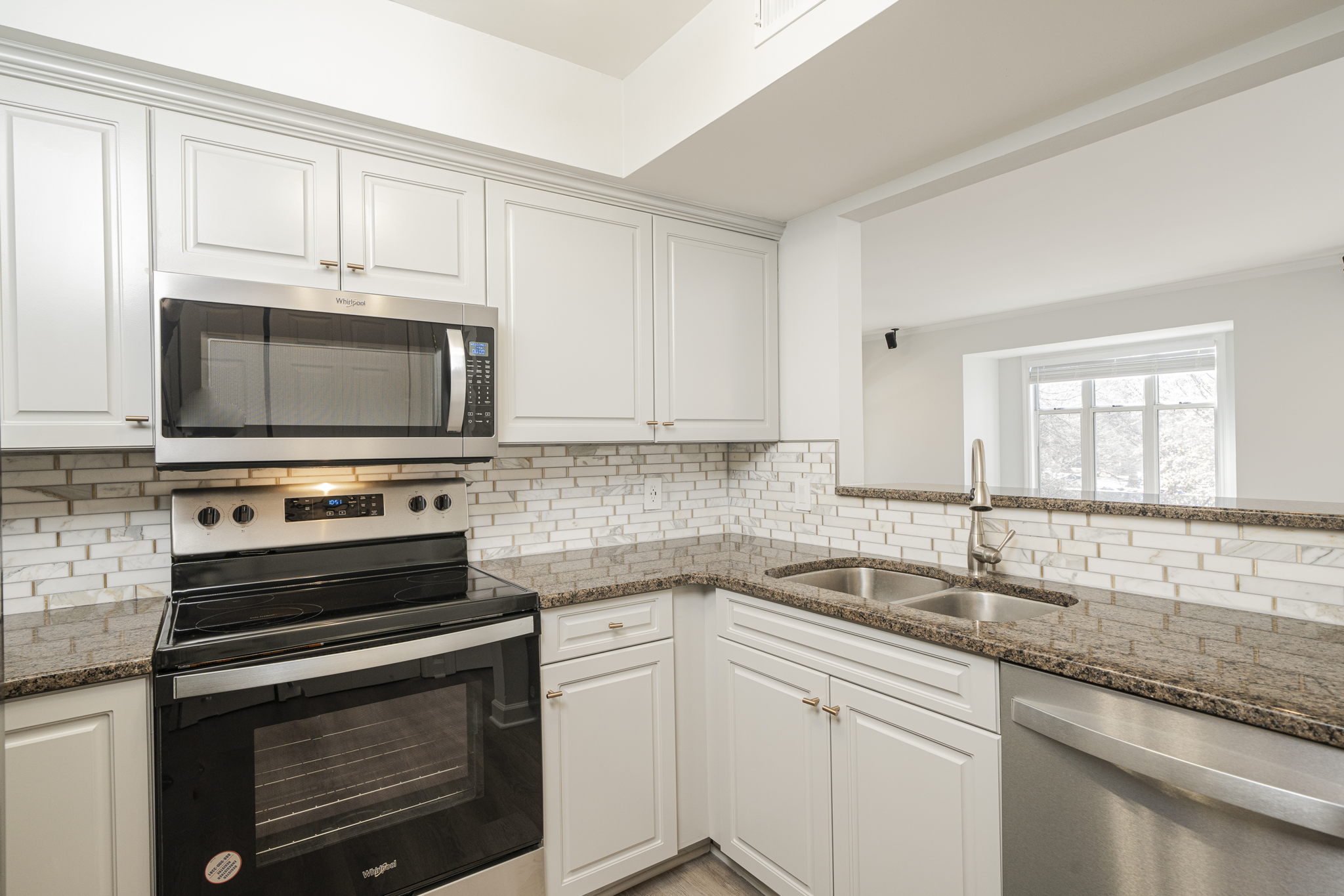 1021 Nicholwood Dr, Raleigh, NC 27605, USA Photo 19