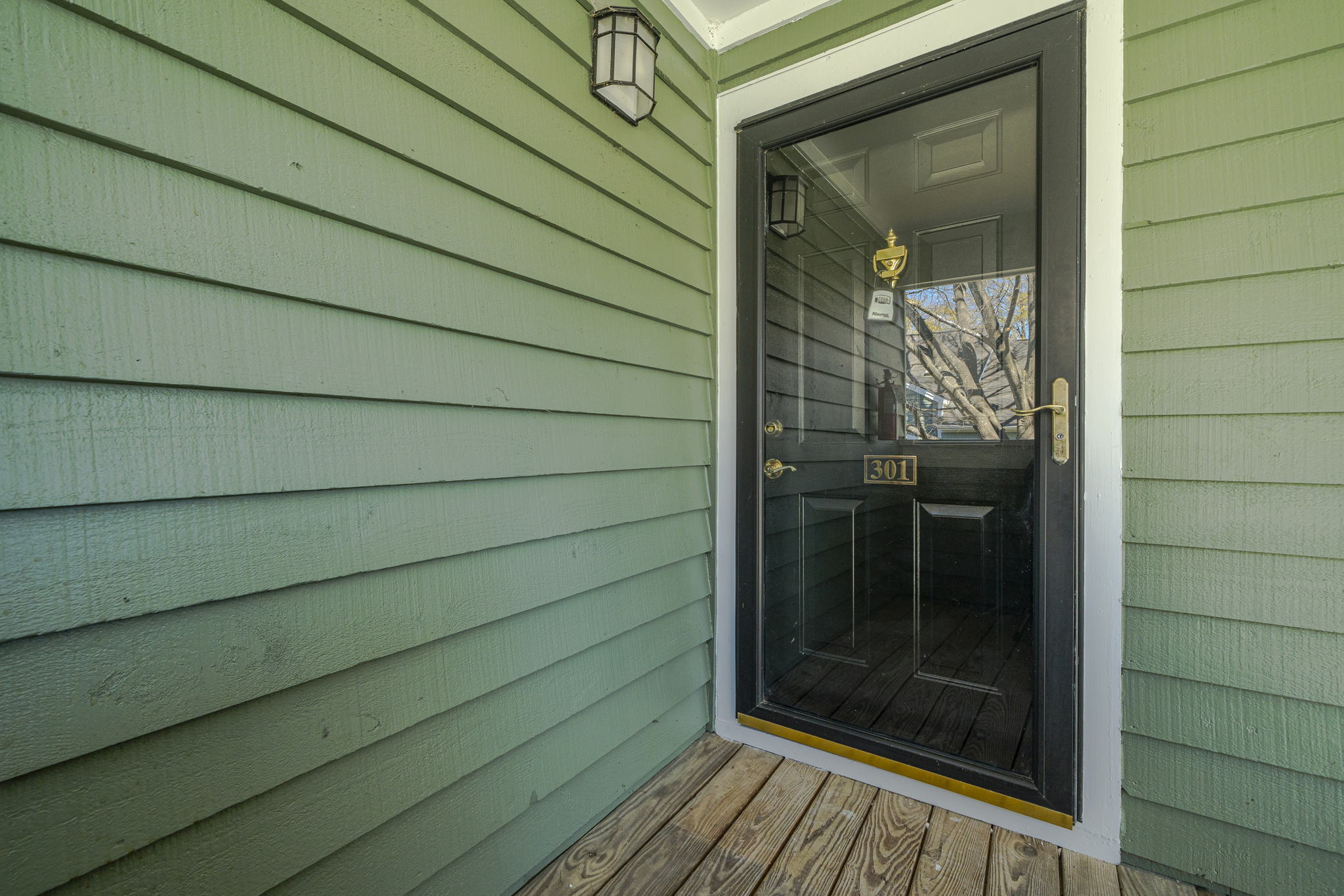 1021 Nicholwood Dr, Raleigh, NC 27605, USA Photo 4