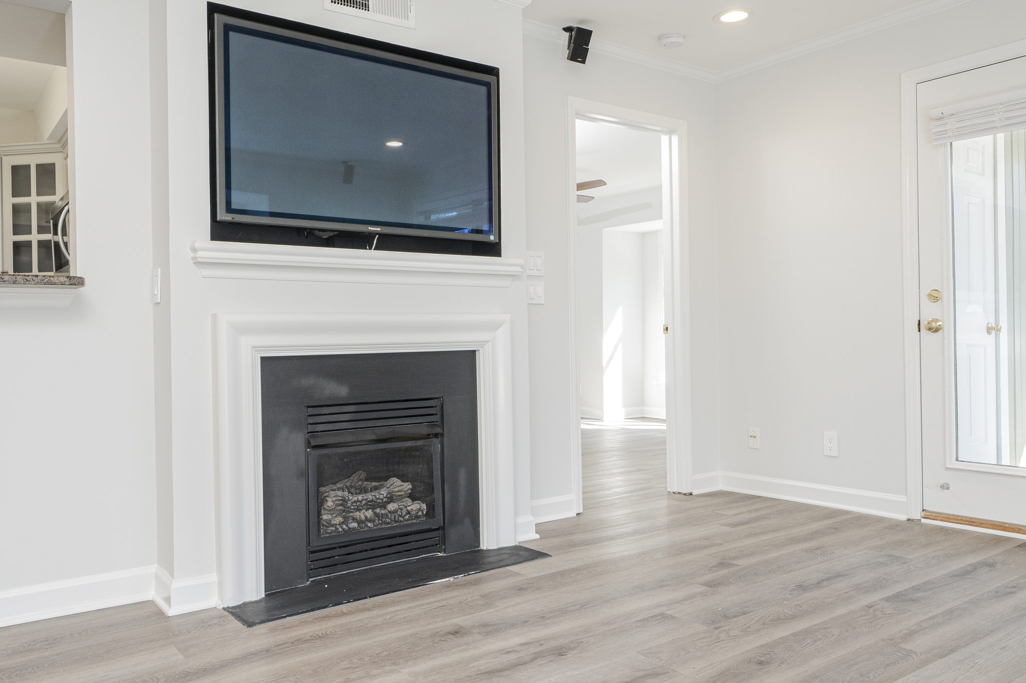 1021 Nicholwood Dr, Raleigh, NC 27605, USA Photo 13