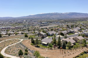 1021 University Pl, Reno, NV 89512, USA Photo 49