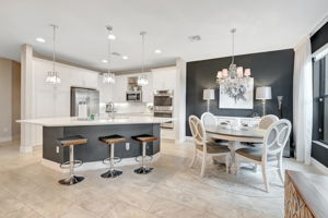 Kitchen & Dining Area