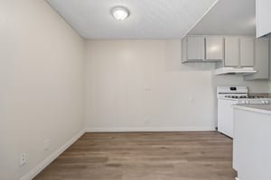10210 Mountair Ave Unit 203-S2608-005.jpg