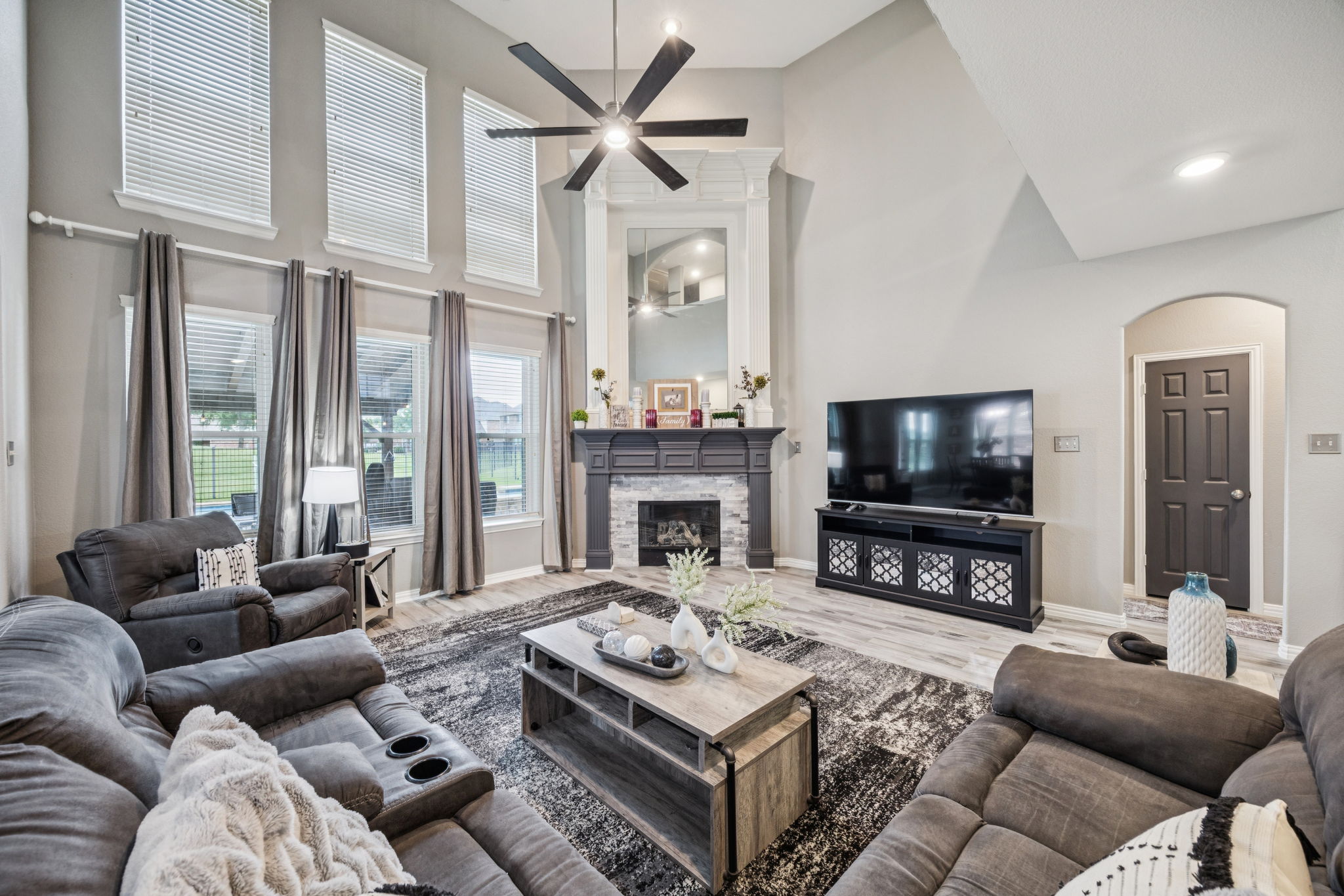 10210Waterview_030