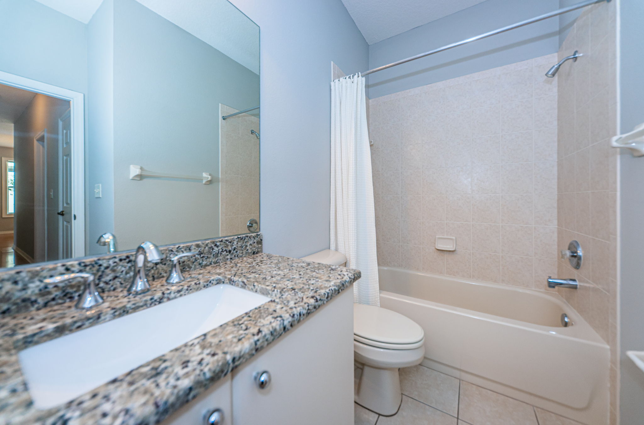 Bathroom2-3