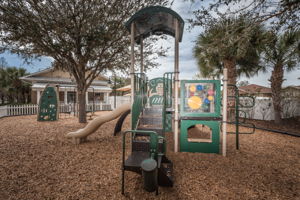 Town Hall Park2