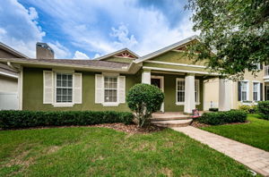 Front Exterior5-3