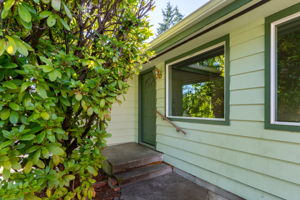 10211SWBankRd,Vashon,WA98070-3