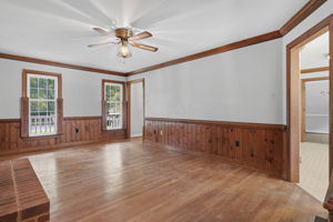 10-Family Room