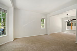  Photo 0