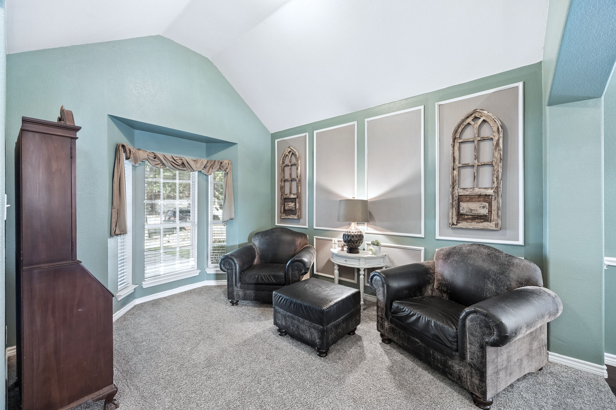 106-10218-saint-georges-home-for-sale-rowlett
