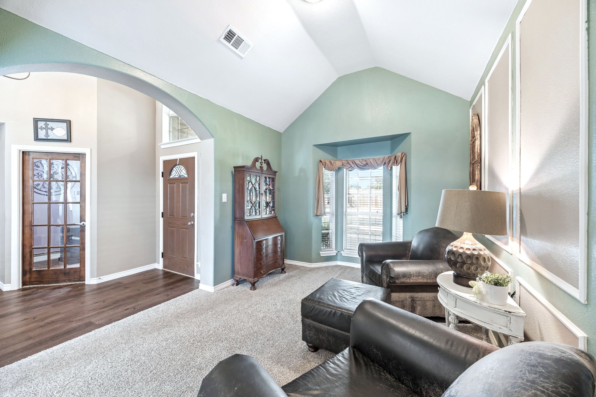 107-10218-saint-georges-home-for-sale-rowlett