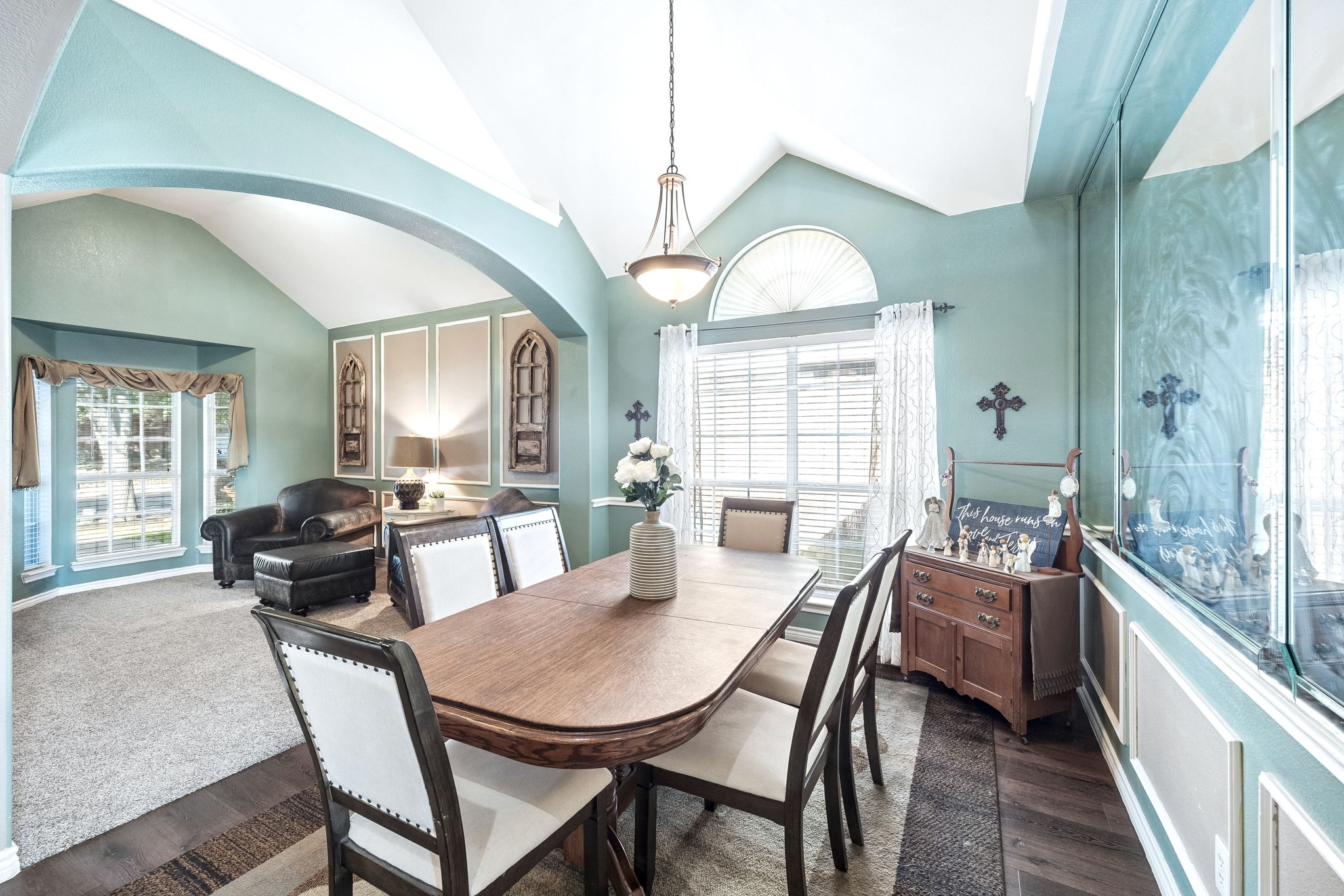 109-10218-saint-georges-home-for-sale-rowlett
