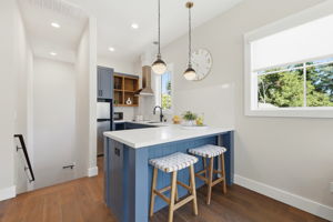 044_F8_1022 Clintonia Ave