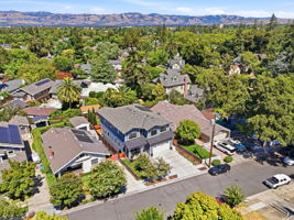 009_F8_AERIAL_1022 Clintonia Ave