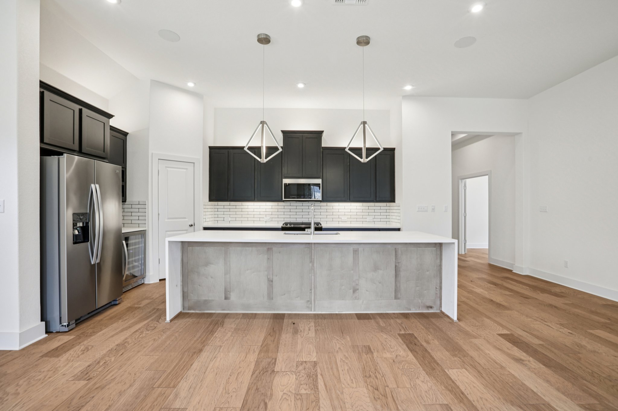 Texas Ash Ln-S0110-020.jpg