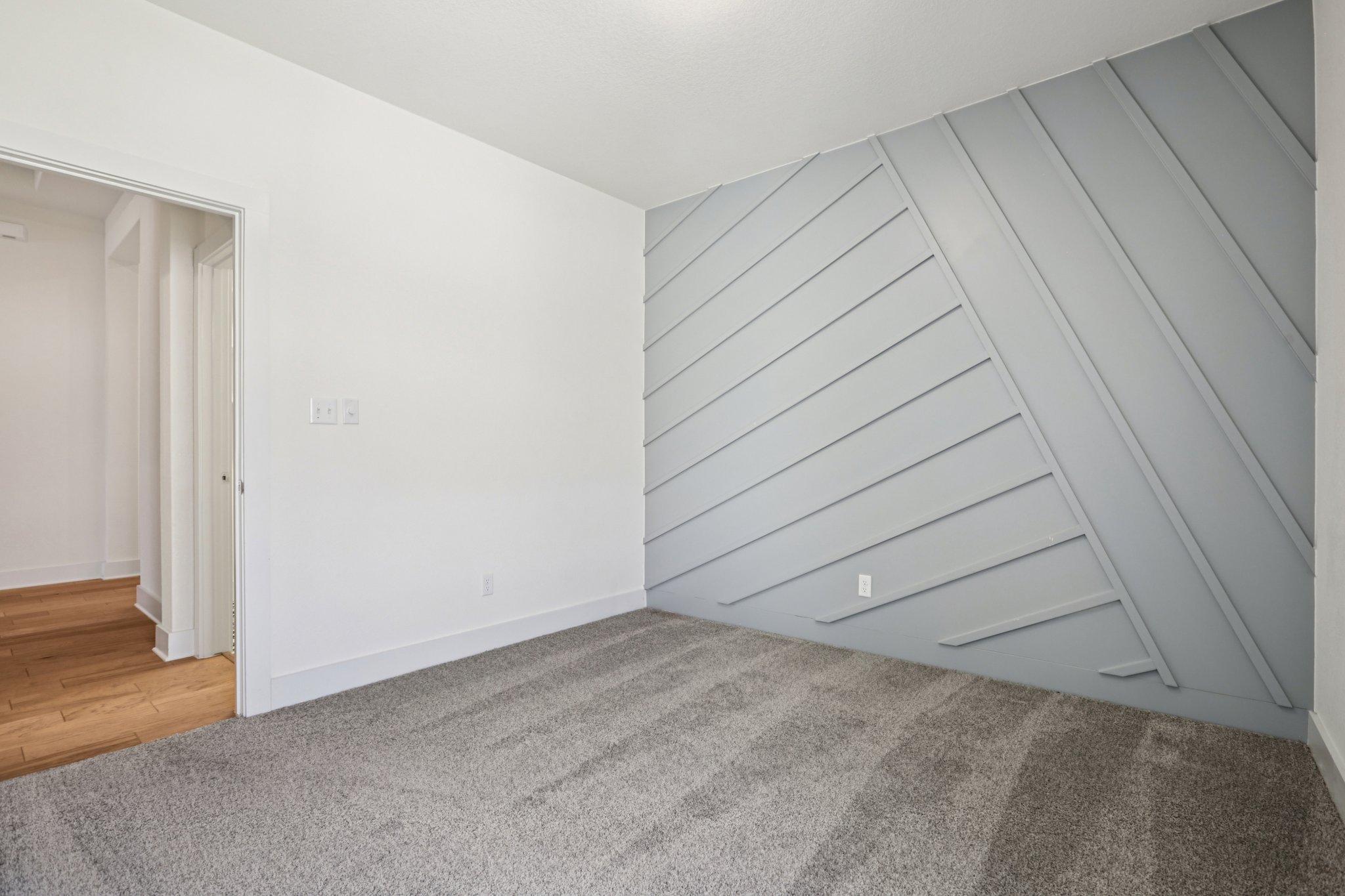 Texas Ash Ln-S0110-037.jpg