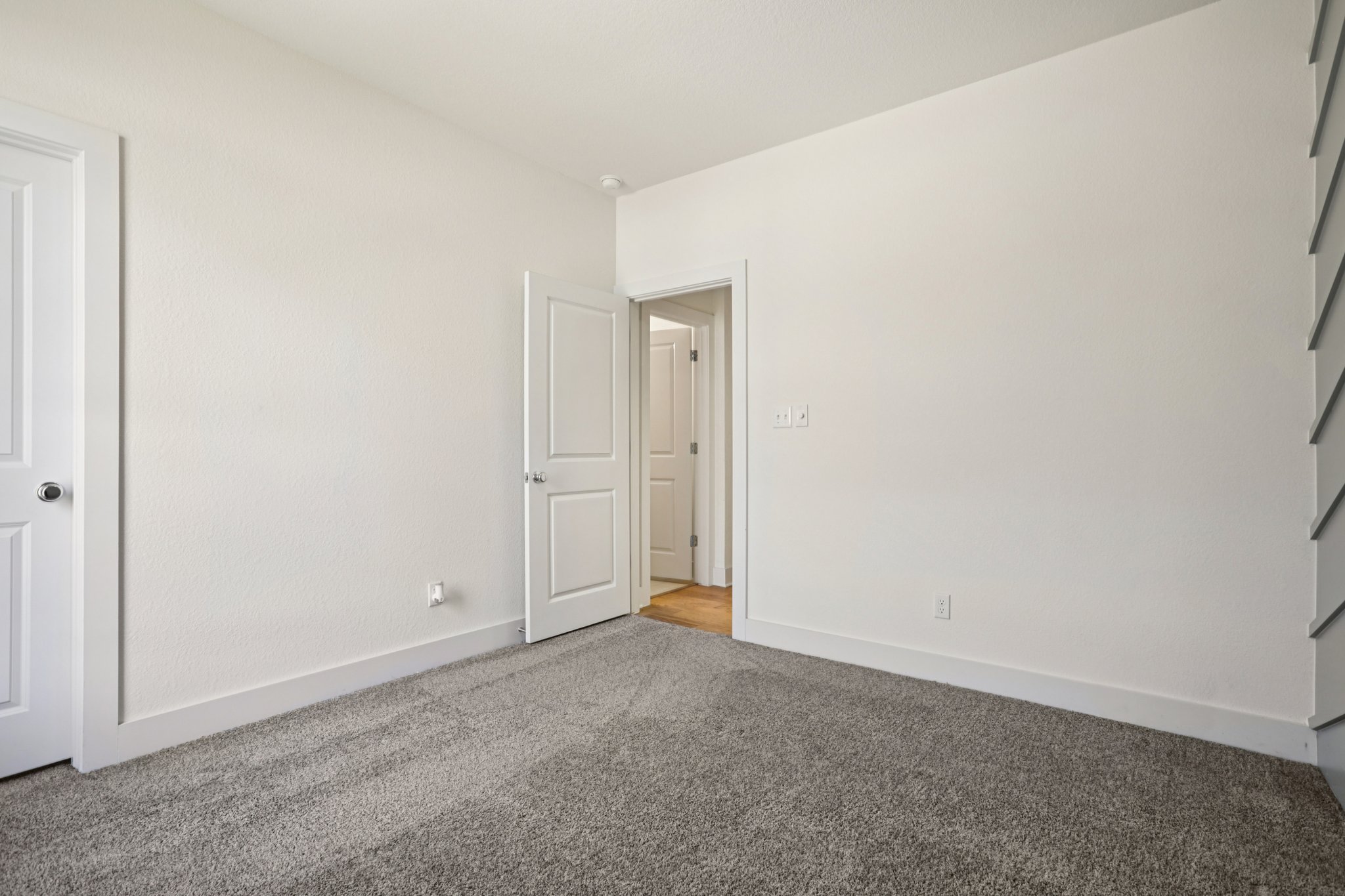 Texas Ash Ln-S0110-038.jpg