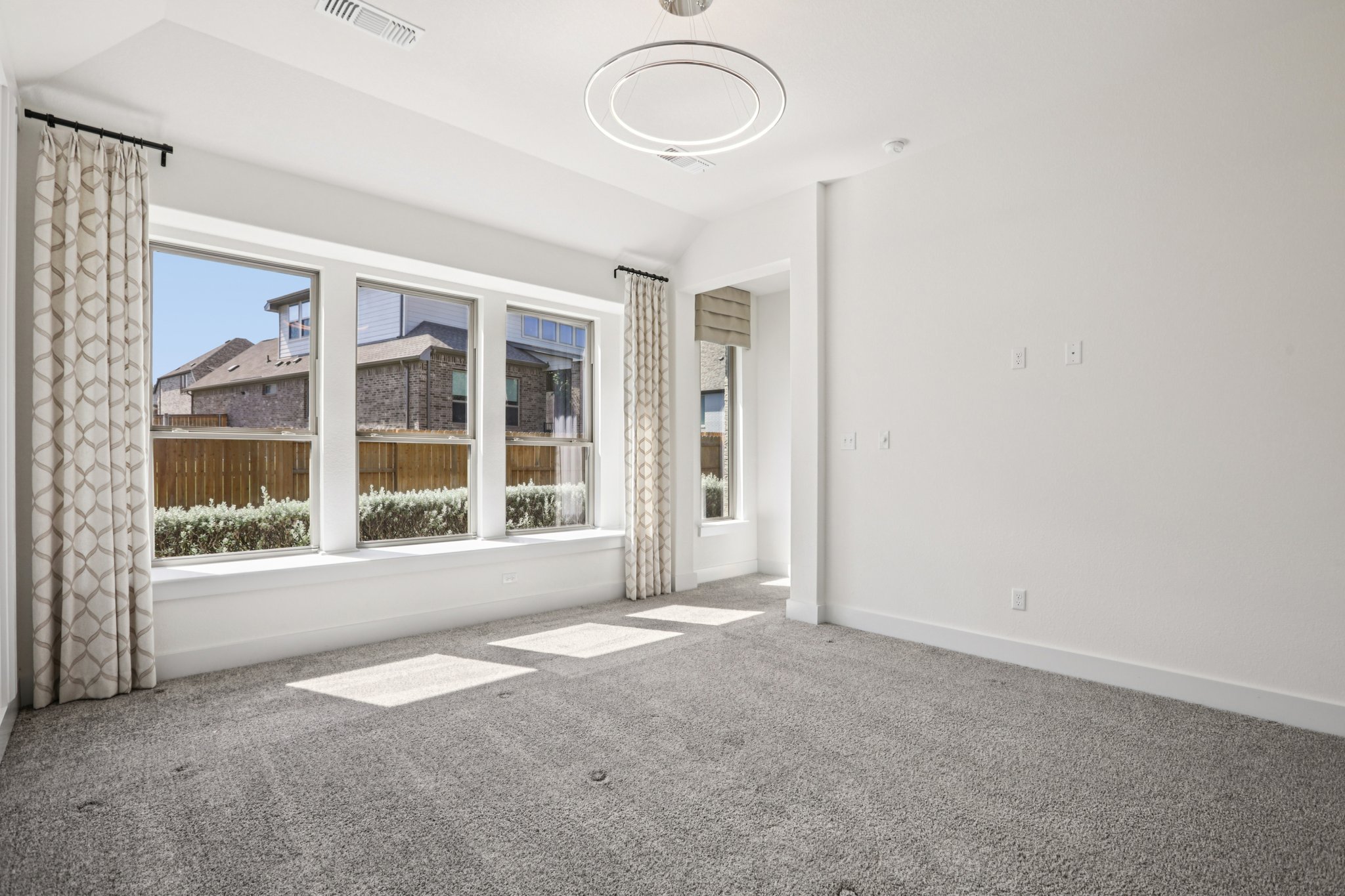 Texas Ash Ln-S0110-043.jpg