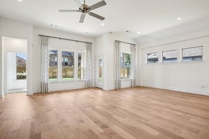 Texas Ash Ln-S0110-018.jpg