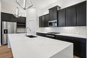 Texas Ash Ln-S0110-025.jpg