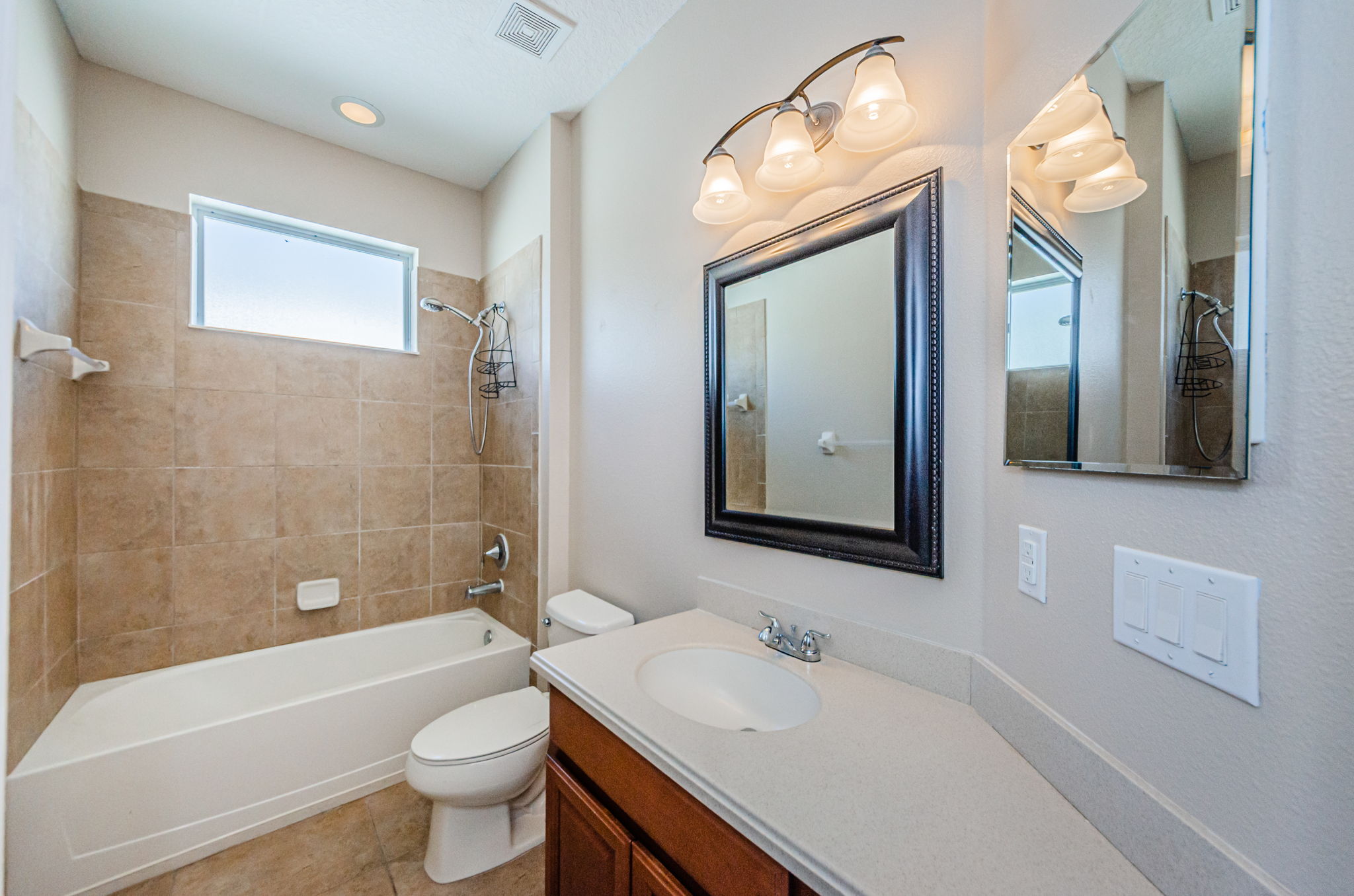 Bathroom 2a-2