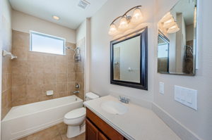 Bathroom 2a-2