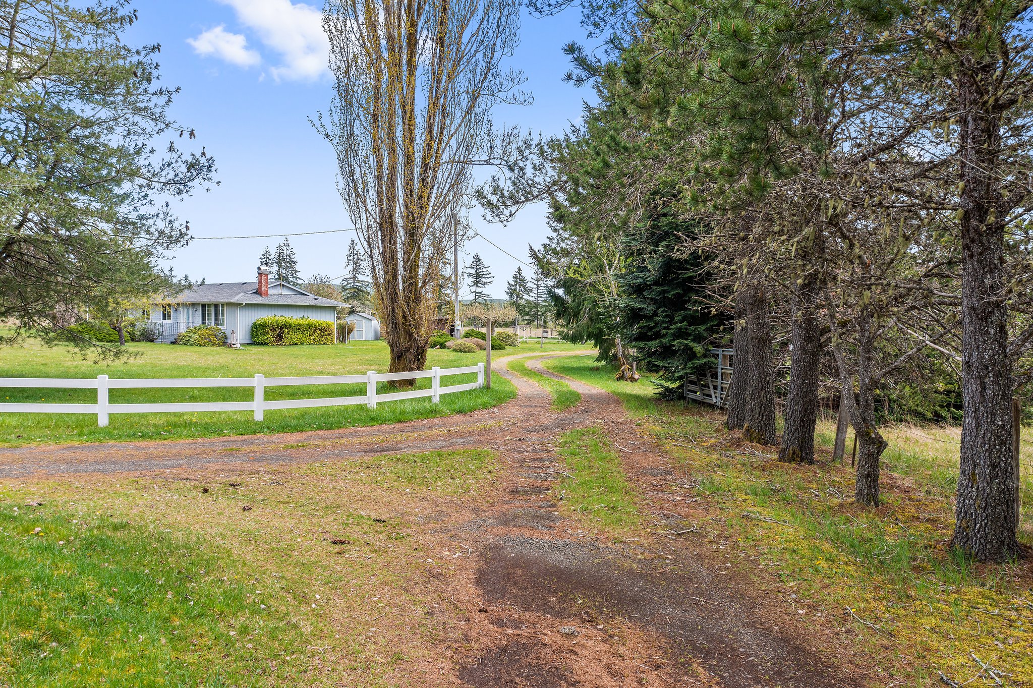 10221 W Cloquallum Rd, Shelton, WA 98584 Dave Crume Photography LLC