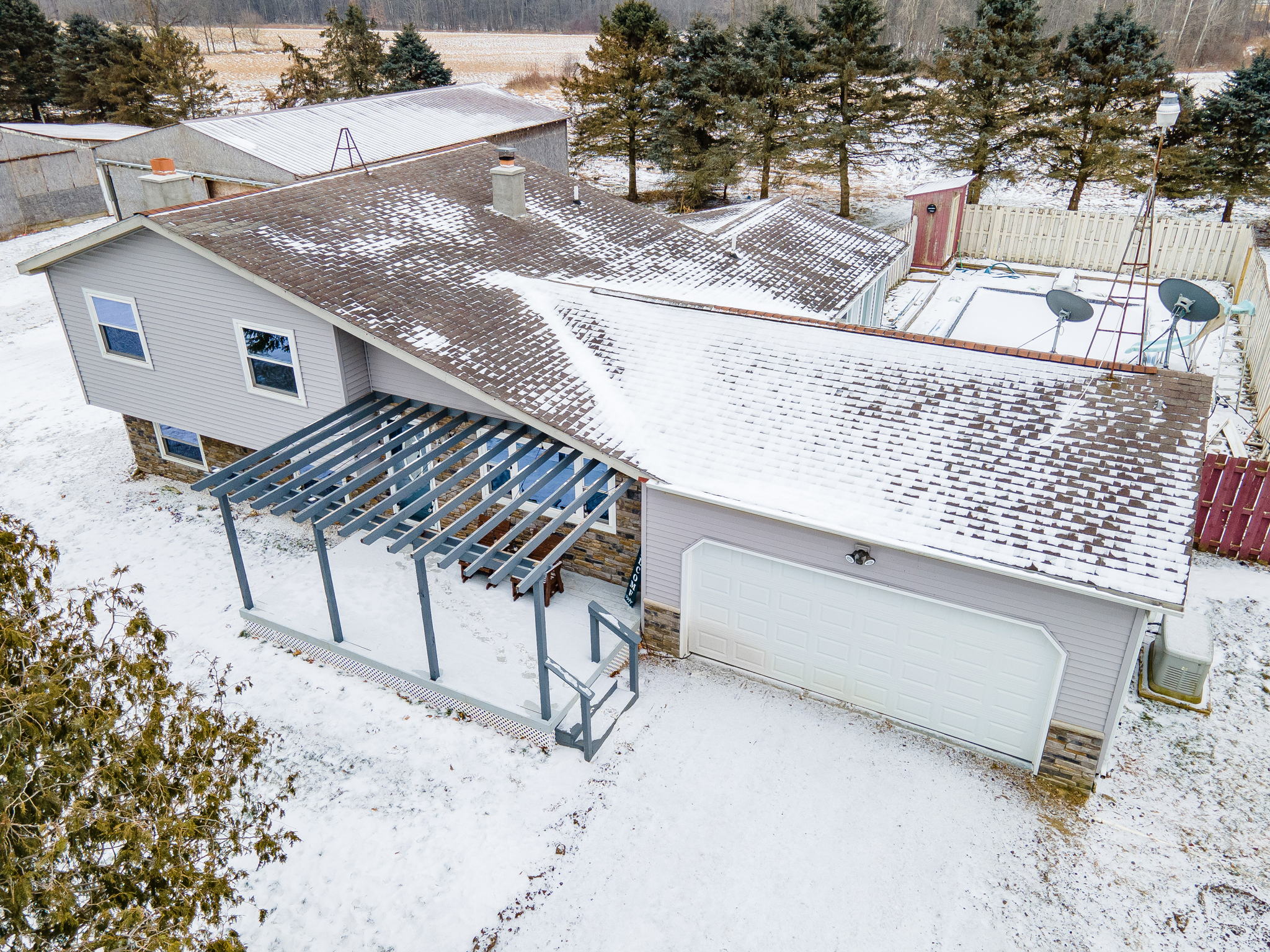 10223 Rolston Rd, Byron, MI 48418, USA Photo 4
