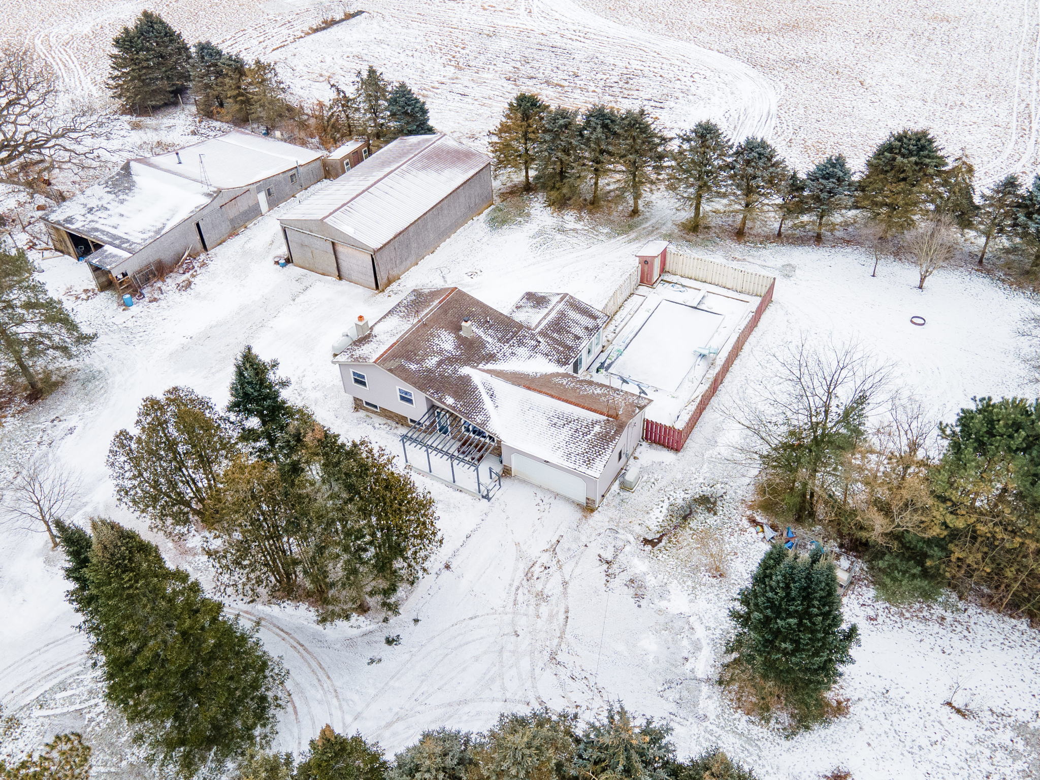 10223 Rolston Rd, Byron, MI 48418, USA Photo 3